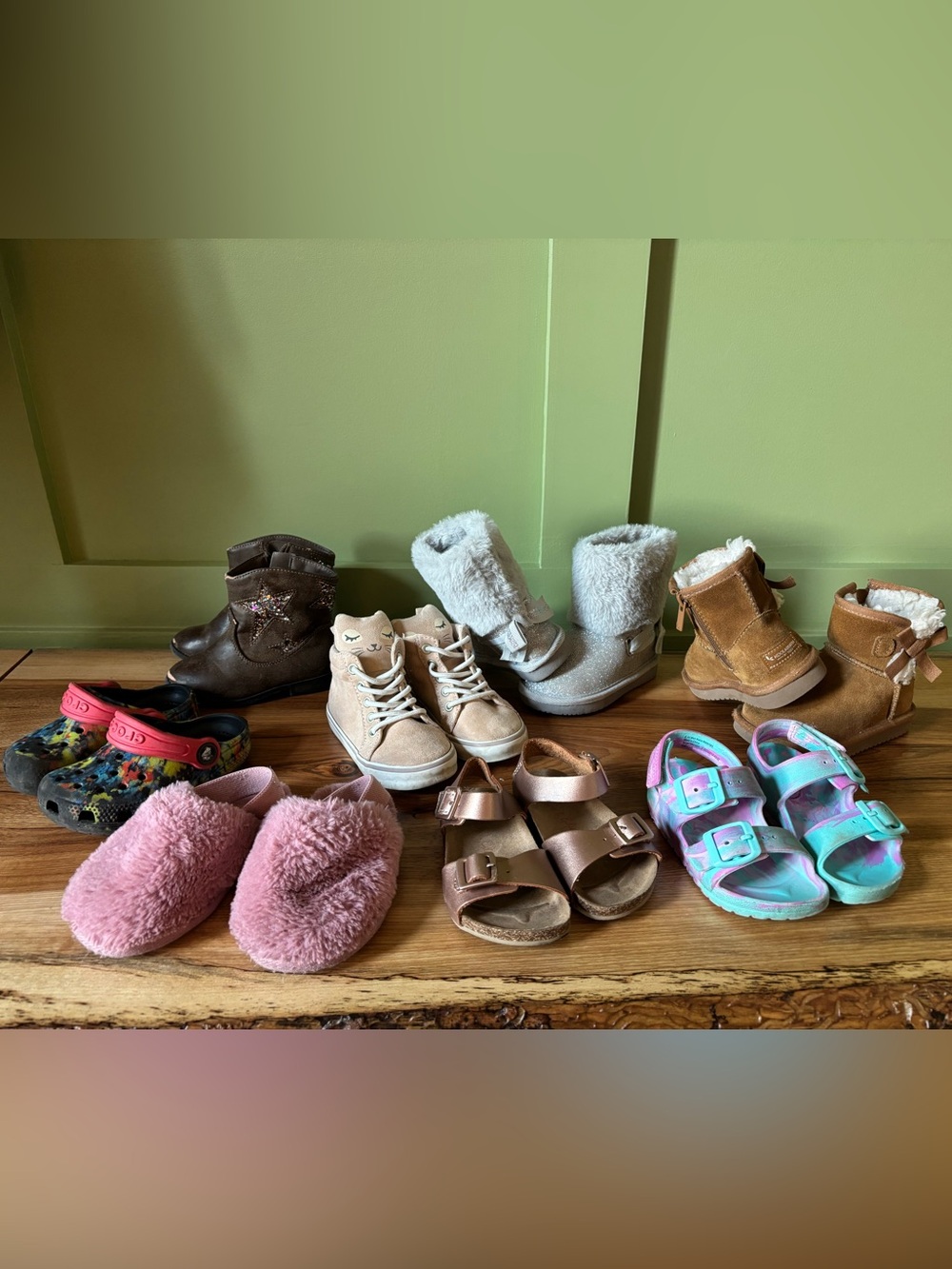 Toddler 6 shoe bundle Ugg Crocs Sandals